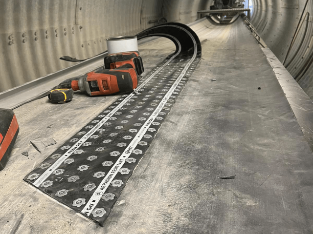 Réparateur de FixN'Go avec un Pack Fein